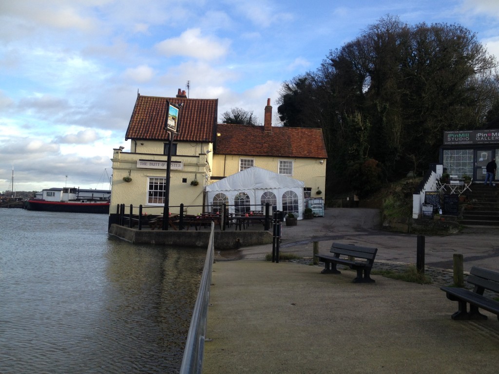 Christmas & New Year Heated Marquee At The Butt & Oyster, Pin Mill ...